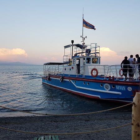 Jrahars Resort Sevan Eksteriør billede